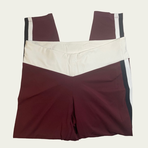 New Balance x STAUD - Athletic Legging - Burgundy - Size XL - Picture 5 of 8